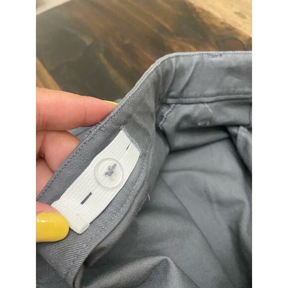 Goodfellow & Co. Utility Pants Gray Adjustable Buttons Zip on Hems Size 32x34 - Picture 3 of 6
